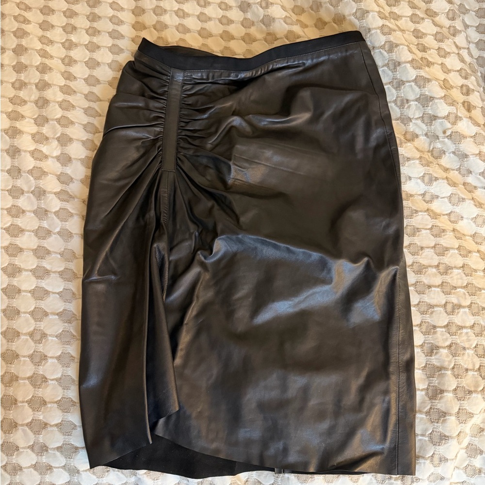 Elegant Black Skirt